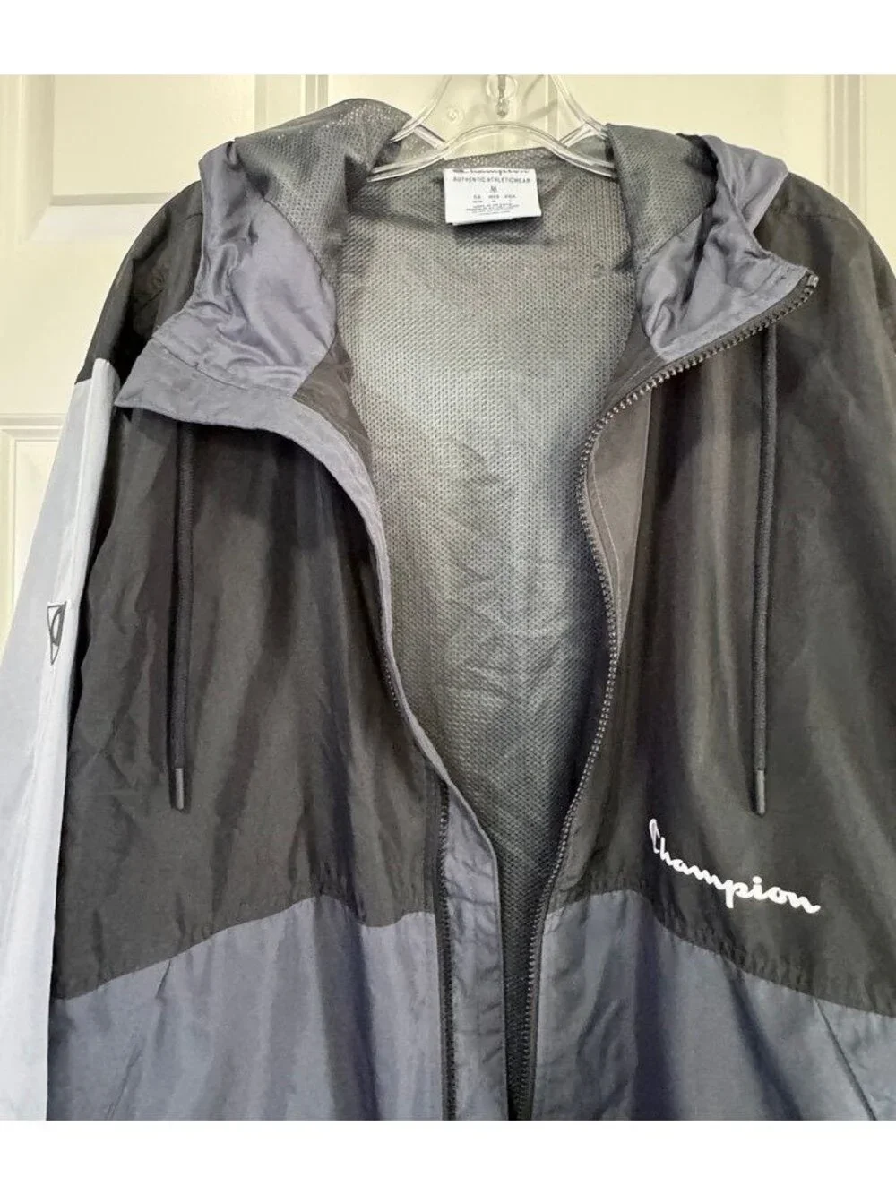 Champion Jacket Lightweight Colorblock Gray/Black Full Zip Hooded Men's Medium M